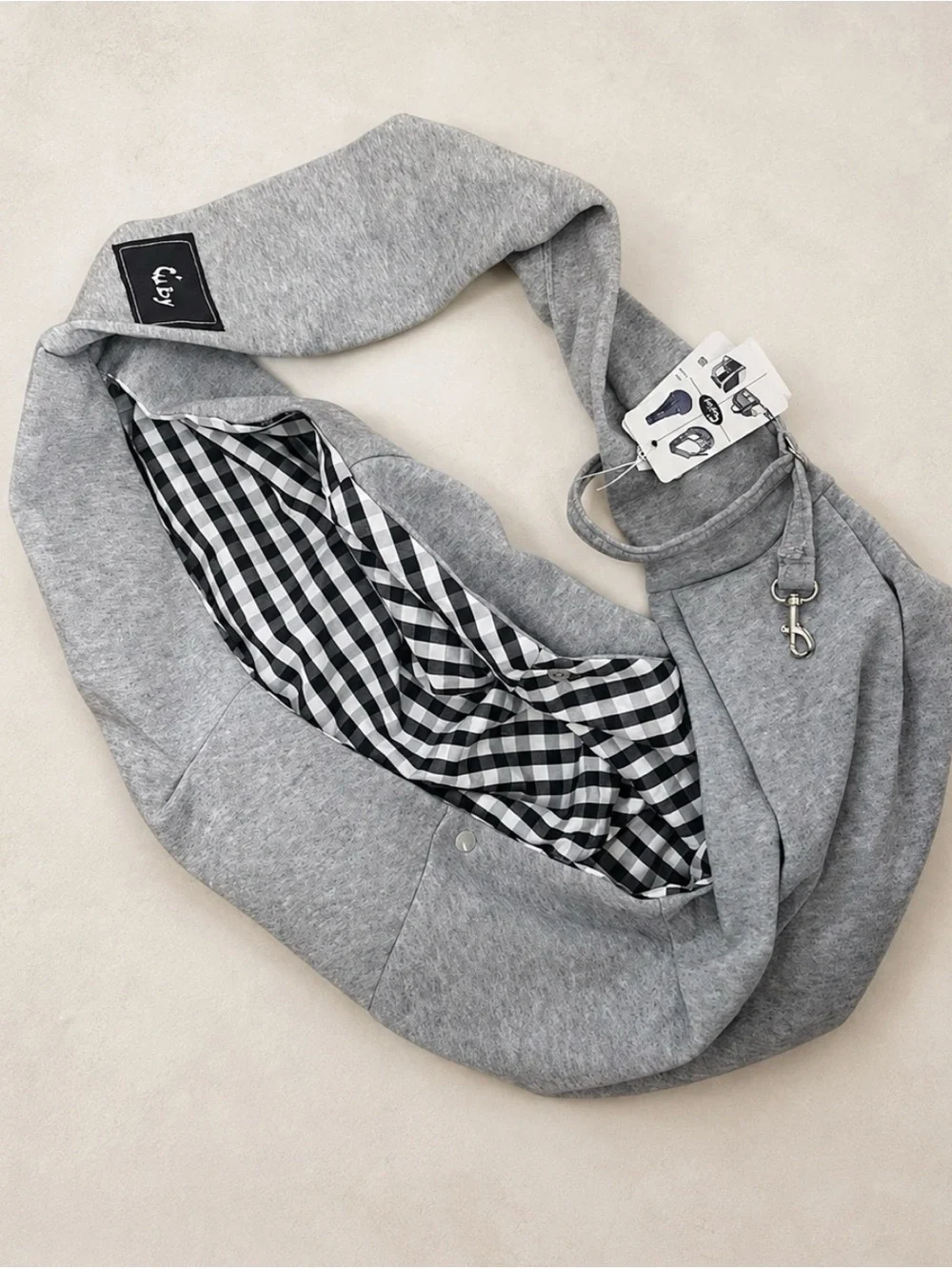 Cuby Dog & Cat Sling Carrier Hands Free Reversible Gray Black & White New